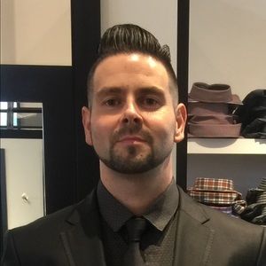 Meet your Posher, Jason